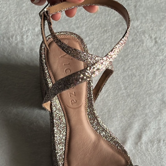 Vicenza Anthropologie Block Heels - Picture 3 of 7